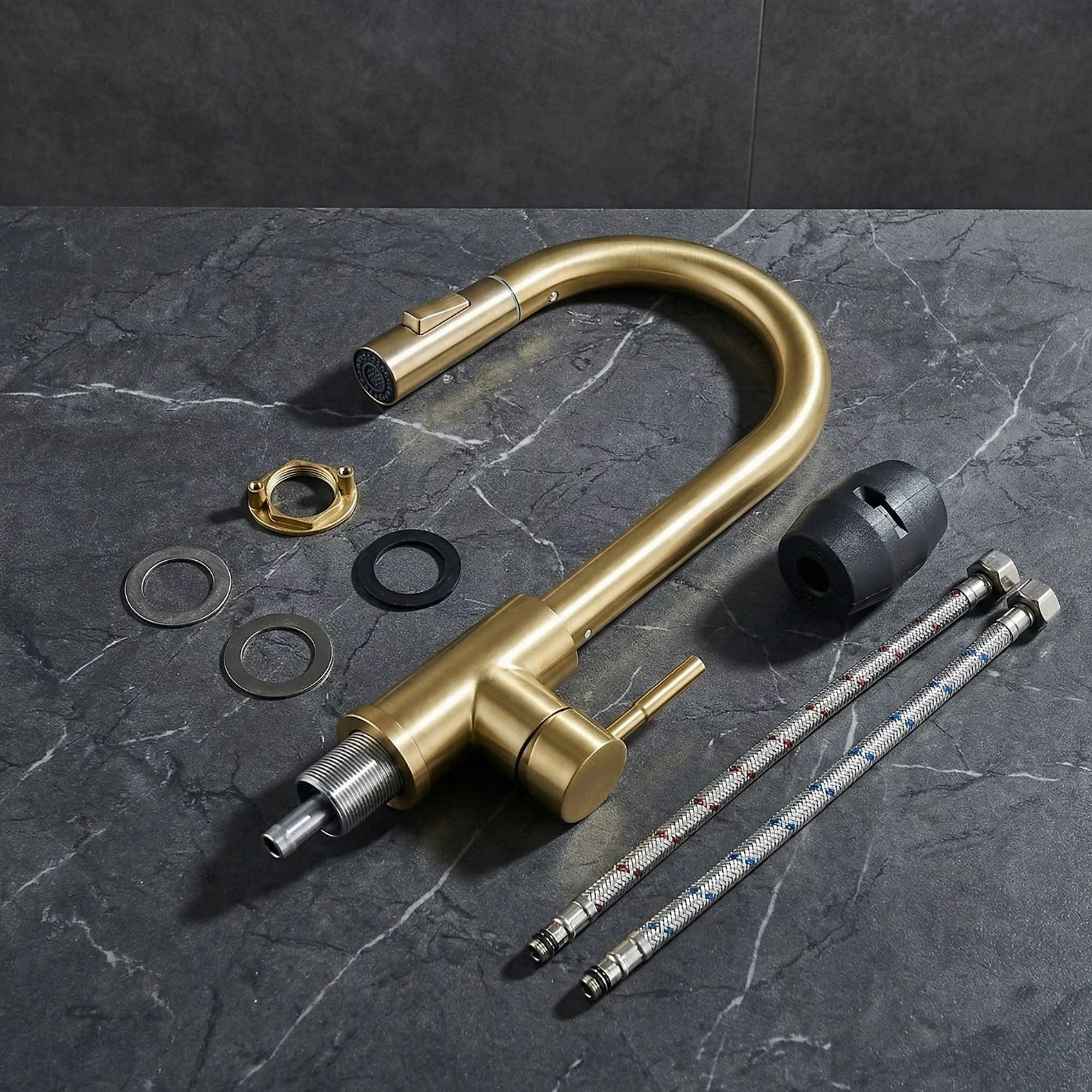 FIVET Brushed Gold Kitchen Mixer Tap – Pull-Out Spray Sink Faucet with Swivel Spout